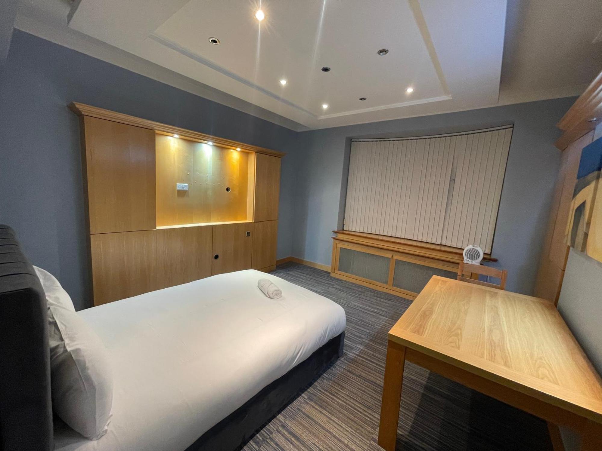 Tch Lodge Bolton Extérieur photo
