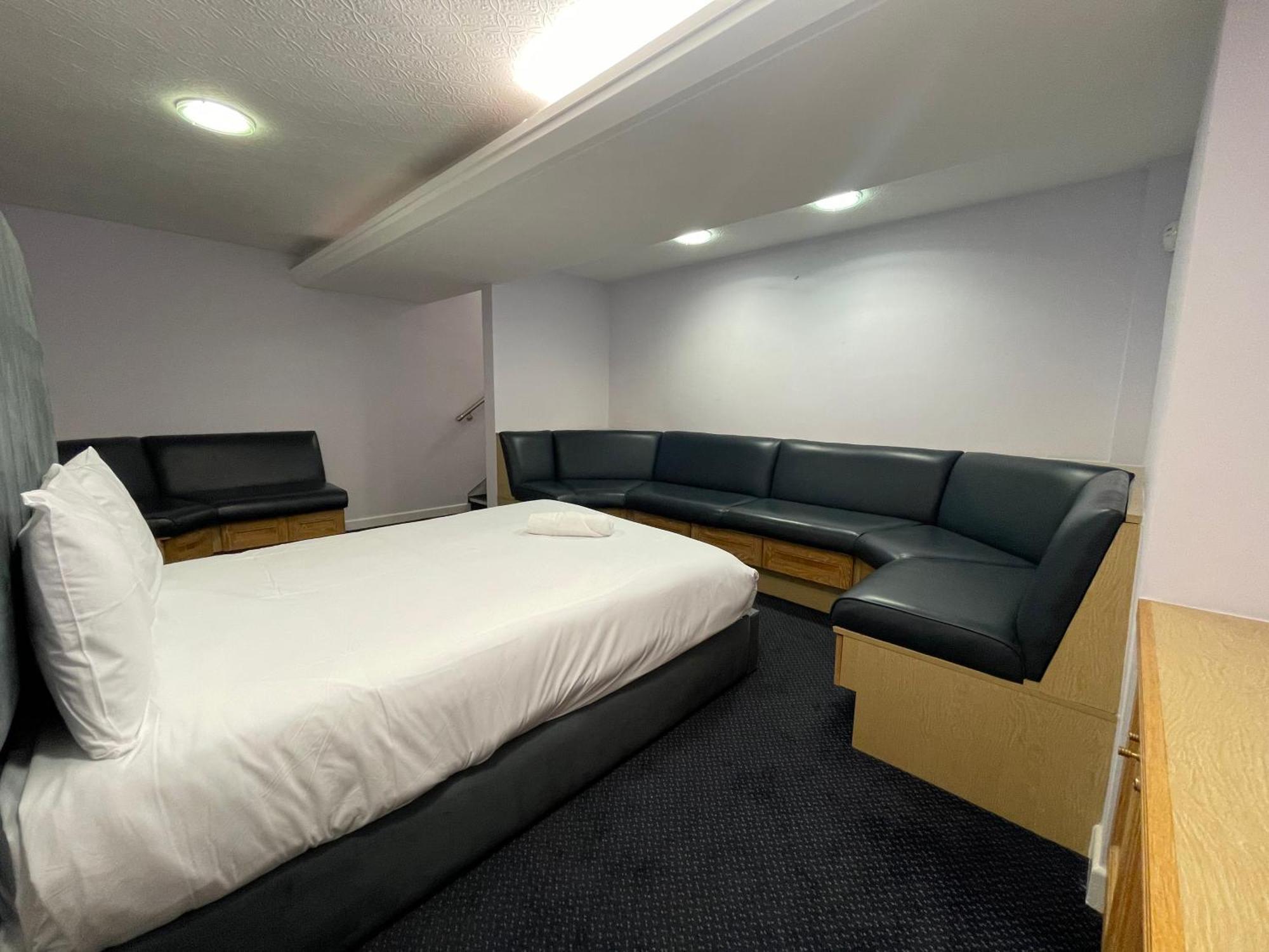 Tch Lodge Bolton Extérieur photo